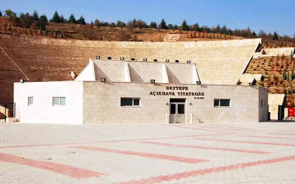 Görsel: Beytepe Açık Hava Tiyatrosu