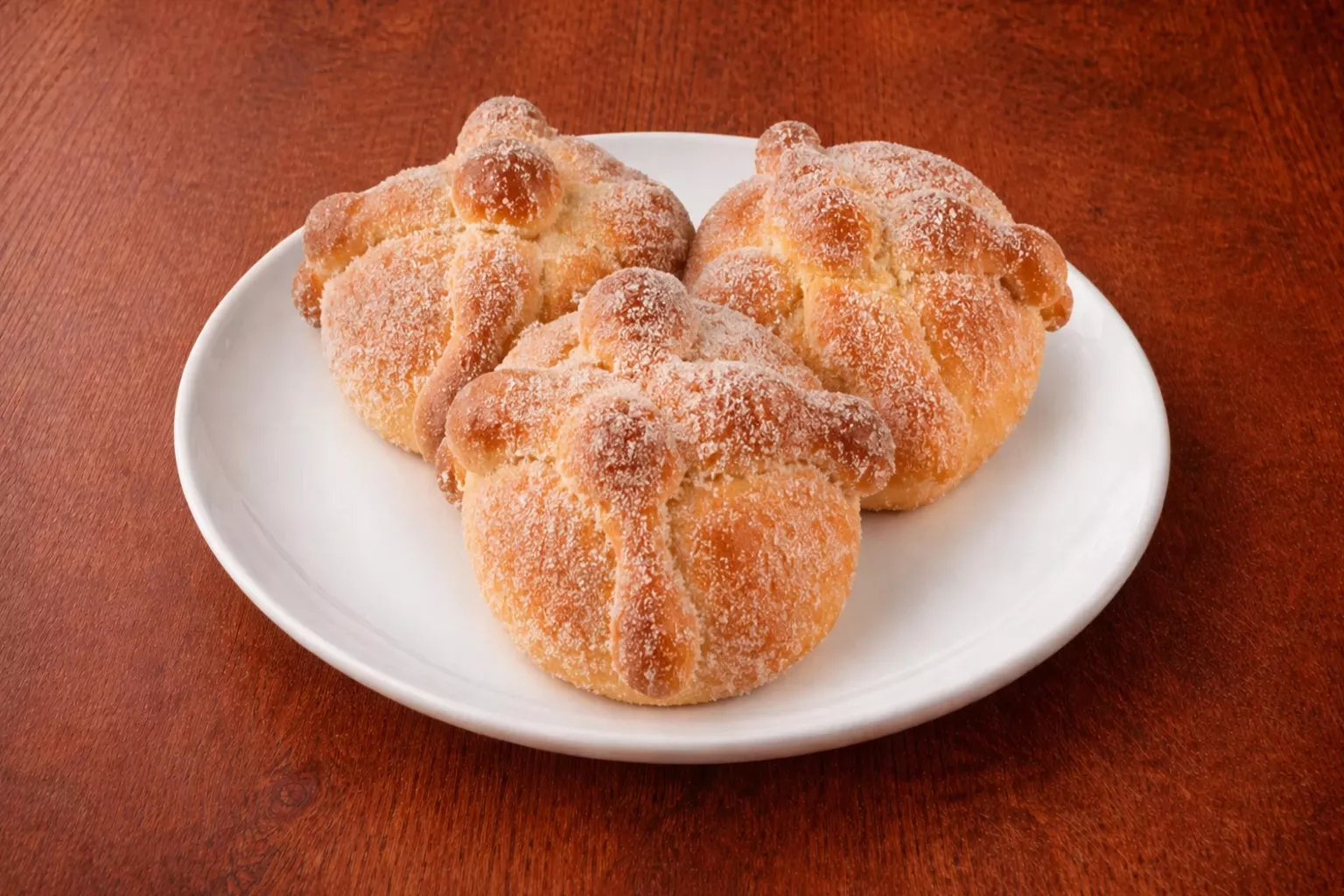 Görsel: Geleneksel Meksika Mutfağı Pan de Muerto Tatlısı